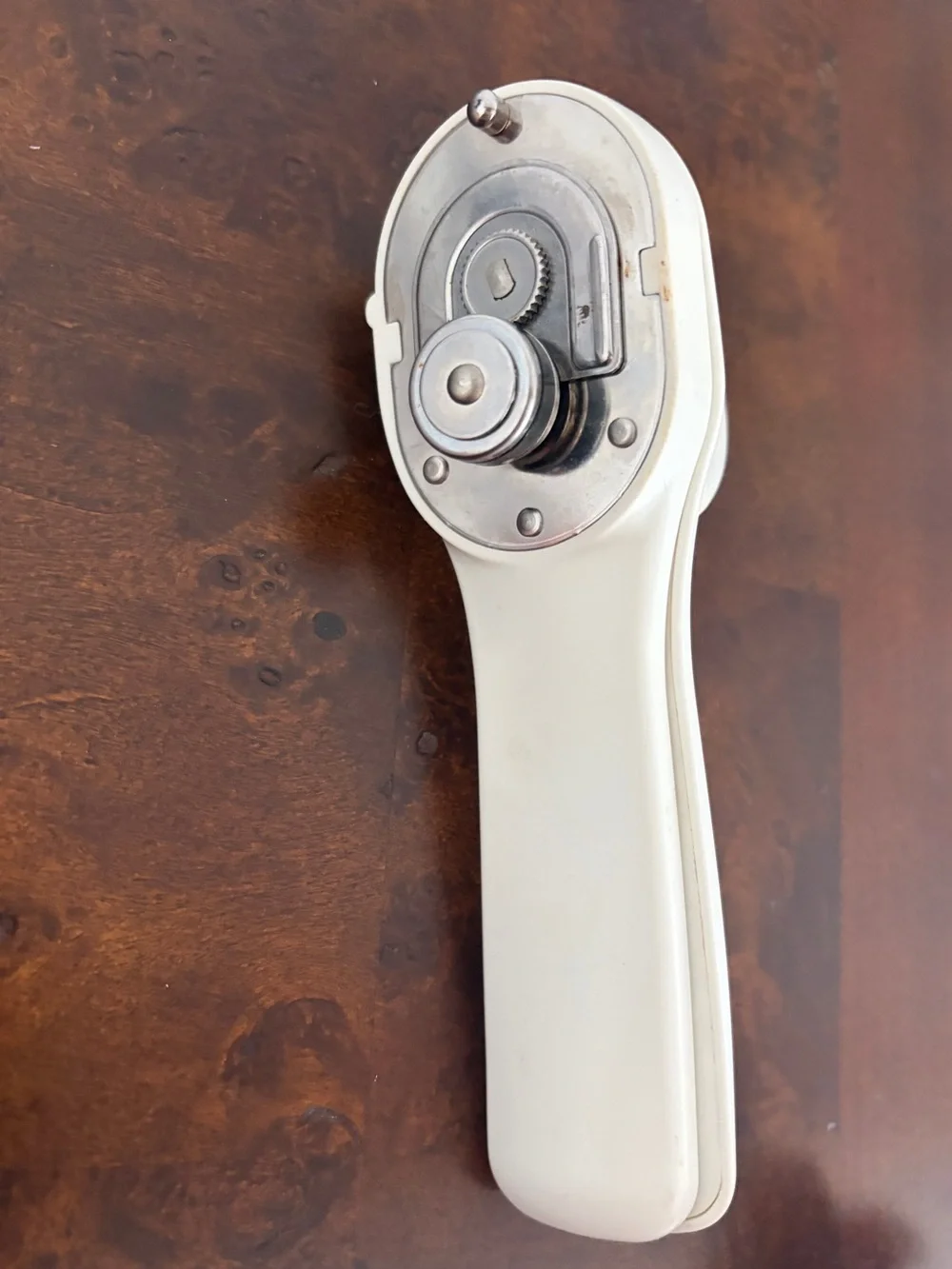 Kuhn Rikon White Smooth Edge Can Opener